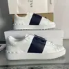 Zapatos Blancos Nuevos 2024 Marca V Suela Gruesa con Tachuelas Unisex Versátiles de Cordones Tenis Casuales Tenis con Bloques de Color
