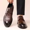Zapatos de Hombre para Bodas, Padrinos, Zapatos de Traje, Piel de Vacuno de Primera Capa para Hombre, Patrón de Cocodrilo, Transpirables, Formales, de Negocios, Puntiagudos, de Piel para Hombre