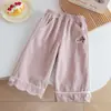 Pantalones de Pierna Ancha de Encaje Versátiles Dulces Estilo Coreano para Niñas Primavera y Otoño 2026 Pantalones de Calle Rectos de Moda Frescos