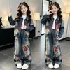 Conjunto jeans para meninas 2026 primavera e outono novo estilo tendência estilo coreano high street jaqueta e calça wide leg conjunto de duas peças para crianças mais velhas