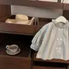 A Herdeira de Burnley! Casaco Trench Coat de Comprimento Médio para Bebê Menina Estilo Old Money Britânico Roupa Externa Saia Tendência