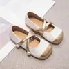 Zapatos Mary Jane de una sola hebilla para niña Otoño Nuevo Estilo Suela Suave Zapatos de Princesa Infantiles Franceses Elegantes Zapatos Pequeños de Cuero Zapatos de Vestir Dorados
