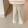 Jaqueta acolchoada de fleece para meninas outono e inverno 2026 novo estilo infantil espessa quente suéter de fleece casaco de algodão moderno