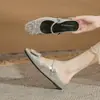 Zapatillas Jingang Ch38007-1 con Plataforma Interior para Usar Afuera Verano 2025 Nuevas para Niñas Planas de Punta Media