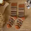 Calcetines para Mujer 2025 Nuevos Populares Calcetines Largos 100% Algodón Puro Anti-Olor Otoño e Invierno Gruesos de Alta Gama Algodón de Xinjiang
