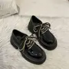 Zapatos de Cuero Negro con Cordones para Mujer 2025 Otoño Nuevo Versátil con Suela Gruesa para Aumentar la Altura Estilo Británico Zapatos Retro de Tacón Grueso