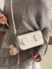 Bolso Pequeño Cuadrado de Diseño Nicho Casual de Moda Transfronterizo para Mujer, Estilo de Alta Gama Modelo Nuevo 2026 Bolso de Hombro Cruzado