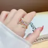 Anillo de Lujo Ligero de Cobre Incrustado con Circonita, Apertura Femenina y de Alta Gama, Anillo Ajustable Super Brillante, Estilo Ins Simple y Popular