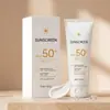 Crema Protectora Ligera con una Textura Ligera e Hidratante que Cuida la Piel Expuesta al Sol en Verano, Proporcionando una Crema Protectora Refrescante y Cómoda