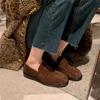 Edição de couro ~ Sapatos de perna estilo britânico retrô Mocassins planos de pele Um pedal Salto grosso Sapatos de couro pequenos para mulheres