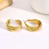 Pendientes de Acero Inoxidable Dorados de Alta Gama con Patrón Ondulado, Exagerados y de Moda, Pendientes de Aro Retorcidos Versátiles, Aros Tejidos de Malla para Mujer