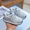 Zapatillas Deportivas para Correr para Niñas y Niños, Zapatos Deportivos Otoño 2026, Parte Superior de Cuero, Suela Suave, para Niños Mayores