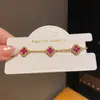 Pulsera de Flor con Circonita Bañada en Oro Real de 18K, Estilo Dulce Retro, Pulsera para el Día a Día, Sensación de Lujo Ligero y Alta Gama, Joyería para Mujer