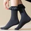 Meias Femininas de Renda Grande para 2025, Comprimento Médio da Panturrilha, Algodão Absorvente de Suor, Respiráveis, Preto e Branco, Cinza, Estilo Japonês, Lolita, Estilo Preppy, para Mulheres