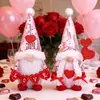 Decoración Navideña de Muñeca con Lentejuelas para Nuevo Producto Transfronterizo Árbol de Navidad Tejido Gorro de Corazón Adorno de Santa sin Rostro para Fiestas