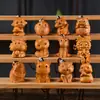 Souvenir de Navidad Talla en Madera de Ciprés Llavero Colgante Navideño Productos de Madera del Zodiaco de Dibujos Animados Dragón, Serpiente y Año del Caballo