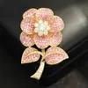 Broche de Flor de Cristal con Diamantes Completos Rosa de Lujo Exagerado Elegante y Grandioso Pin de Corsage Resistente para Chaqueta para Mujer