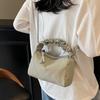 Bolsa Transversal de Corrente para Mulheres 2025 Nova Moda Versátil de Alta Qualidade Leve Bolsa de Mão Design Nicho Bolsa Travesseiro