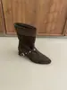 Botas de mujer 2026 nuevas de moda, botas de altura media que aumentan la estatura, botas de vaquero occidentales, botas retro de gamuza geniales para otoño e invierno