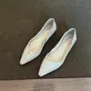 Zapatos de Mujer Estilo Francés 2026, Tacón de Cuña Pequeña, Punta Fina, Boca Baja, Versátiles y Cómodos para Ir al Trabajo y la Oficina