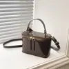 Bolsa de Mão Texturizada Simples Estilo Coreano 2026 Inverno Nova Moda Tendência Versátil de Ombro Transversal