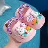 Sapatos Caverna Infantis Leves de EVA Fofos Desenho Animado para Meninos e Meninas Antiderrapantes Chinelos de Dedo para Bebê Verão