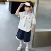 0829 Conjunto de Camisa Polo para Meninos Verão Crianças Manga Curta Shorts Conjunto de Duas Peças 2026 Novo Conjunto de Verão Fresco e Estiloso para Meninos