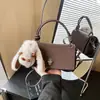 Bolsa de Trabalho da Moda para Mulheres 2026 Nova Moda Versátil Pequena Quadrada de Mão Super Popular Bolsa de Ombro Transversal