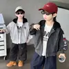 Chaqueta de primavera y otoño para niño 2026 nueva chaqueta con capucha casual y elegante para niños, top de otoño moderno para bebés