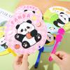 Abanico de Mano de Dibujos Animados Verano Venta Caliente Abanico de Mano de Panda Puesto Callejero Recompensa Abanico de Dibujos Animados Guardería Pequeño Regalo Al Por Mayor