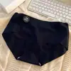 Roupa Íntima Sem Costura Outono e Inverno Feminina Cintura Média Seda de Amora 7A Virilha Antibacteriana Nova Shorts Triângulo para Menina de Yoga e Esportes