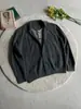 Cardigan de Tricô com Fio Bouclé Falso de Duas Peças Dupla Face Outono Inverno Masculino Estilo Old Money Versátil para o Trabalho Gola Lapela Corte Limpo