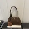 Bolsa de Ombro Grande Capacidade Retro de Alto Valor Estilo Coreano 2026 Nova Moda Bolsa Almofada Nicho para Deslocamento Ombro Único Feminina