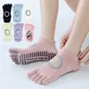 Calcetines de Yoga de Cinco Dedos para Mujer, Antideslizantes Profesionales, Transpirables Finos Estilo Verano, Entrenamiento Físico, Calcetines Tobilleros con Dedos Separados Específicos para Pilates