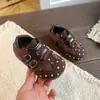 Zapatos Casuales de Moda para Niñas 2026 Primavera Otoño Nuevos Retro Versátiles Jardín de Infancia Bebé Lunares Estampado de Leopardo Zapatos para Niños Pequeños