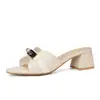 Versão em pele de ovelha ~3CM padrão crocodilo estilo francês sandálias de verão femininas com salto grosso, sandálias de salto médio-alto da moda e deslumbrantes para mulheres