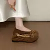 Zapatos planos de moda de lunares 2026, nuevos zapatos planos de ballet para mujer con punta poco profunda y lazo, zapatos sin cordones de suela blanda con punta redonda para otoño