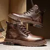 Botas Martin para Hombre 2026 Otoño Nueva Moda Botines Cortos de Gama Alta Suela Gruesa Cómodos Versátiles Casuales Zapatos de Cuero de Caña Alta 9367