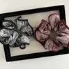 Goma para el pelo de punto de colores degradados estilo coreano y japonés con diseño único y borde fruncido para coleta