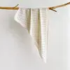 Bufanda Triangular de Imitación Seda Fresca con Lunares Estilo Nuevo Primavera 2026 Bufanda de Seda Decorativa Impresa Delgada Versátil que Mejora la Atmósfera