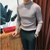 Suéter Masculino Gola Alta Meia Manga Slim Fit para Outono e Inverno, Pulôver Cor Sólida, Estilo Coreano, Tricô Masculino Estiloso e Versátil