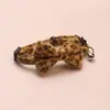 Colar de Laço para Novo Pet Transfronteiriço Estampa de Leopardo Colar de Gato Sino Fofo Laço Colar de Cachorro Pelúcia Atacado