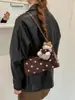 Bolso de Mano con Lunares de Diseño de Nicho Transfronterizo para Mujer Otoño/Invierno 2026 Nuevo Bolso de Hombro Cruzado Elegante de Gama Alta