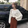 Suéter con cuello en V estilo perezoso coreano para mujer, nuevo de moda Otoño e Invierno 2023, versátil, holgado, dulce, ajustado