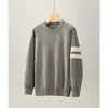 Suéter de punto a rayas para pareja de hombre y mujer, estilo old money, cuello redondo, capa interior, prenda exterior, otoño e invierno, venta al por mayor de fábrica transfronteriza