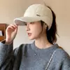 Nueva Gorra de Pato de Felpa de Invierno para Proteger las Orejas para Mujer, Estilo Coreano, Versátil, Parte Superior Abierta, Adecuada para Coletas, Gorra de Béisbol Cálida