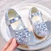 Zapatos de Cuero Estilo Coreano para Niñas Modelo Nuevo Primavera y Otoño 2026 Zapatos Brillantes de Princesa con Pedrería para Niños Zapatos Planos de Moda con Suela Suave para Niñas Pequeñas