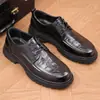 Zapatos de Piel para Hombre, Vestimenta Formal de Negocios, Patrón Tallado Brogue, Zapatos de Oficina Estilo Británico, Zapatos Casuales para Hombre, Piel de Vaca de Primera Capa