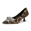 Zapatos de tacón alto de aguja C688-C5 estilo francés con pedrería y punta fina para mujer, nuevo modelo verano 2025, cómodos zapatos de piel auténtica
