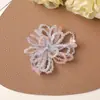 A Mesma Flor Doce de Contas de Arroz Dopamina do Livro Vermelho Pequeno Cluster de Flores Acessórios de Cabelo Estilo Viagem Férias Acessórios de Flor para Tamancos